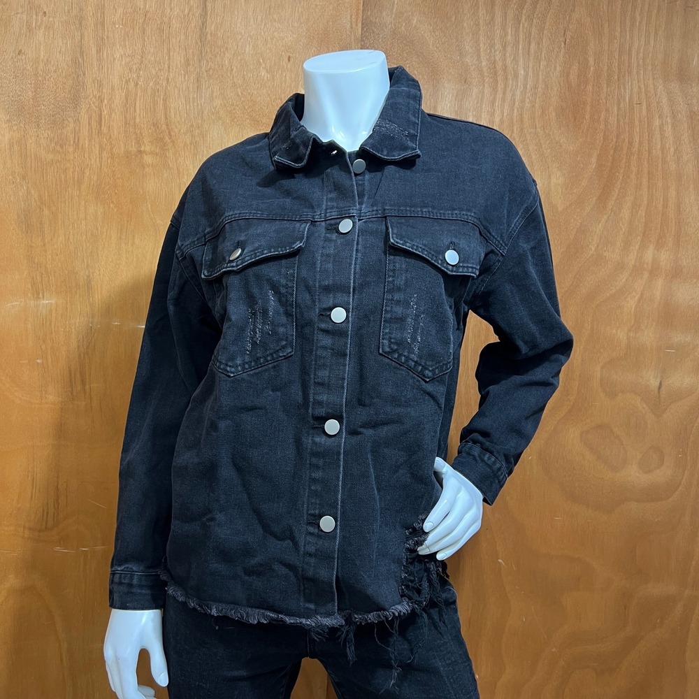 Shenhe Black Distressed Denim Jacket Women's Small Raw Hem Button Up